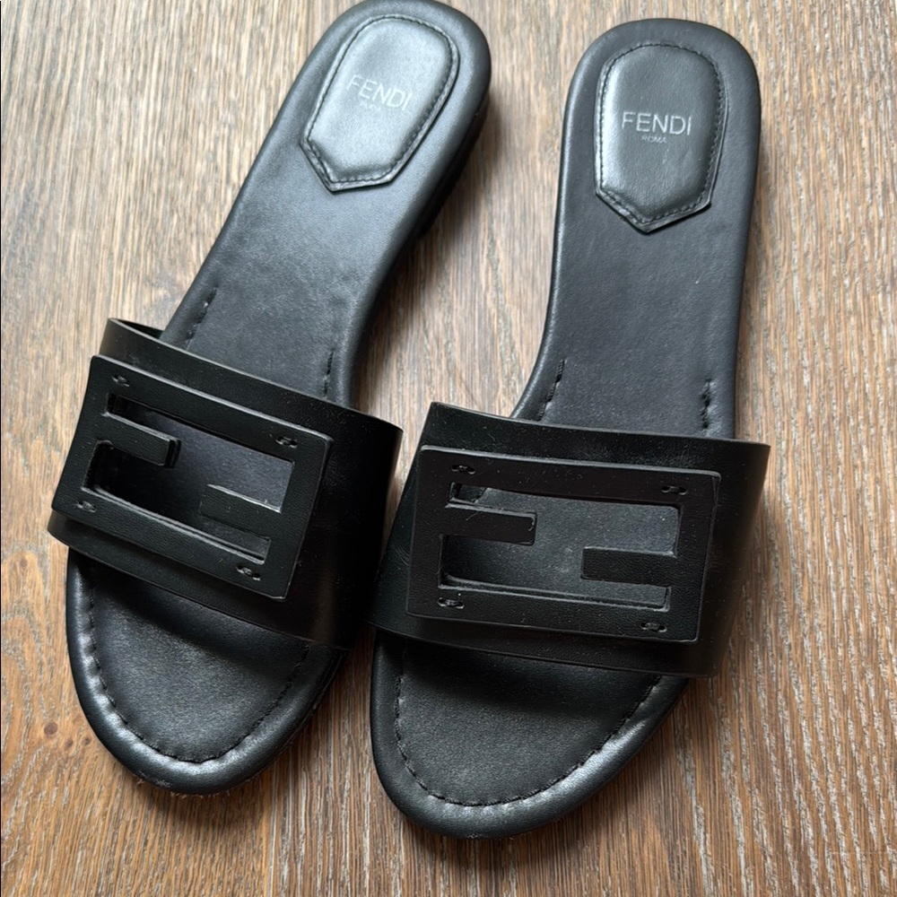 Fendi Black Slide Sandals with Geometric Design